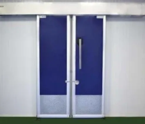 Double-Leaf Sliding Door — Wide Cold Storage Opening